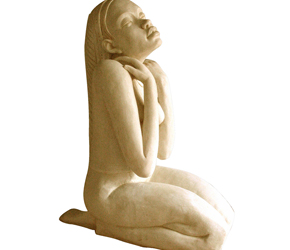 印度少女砂岩雕塑
